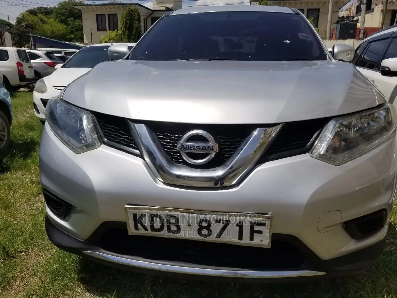 Nissan X-Trail 2015 Silver