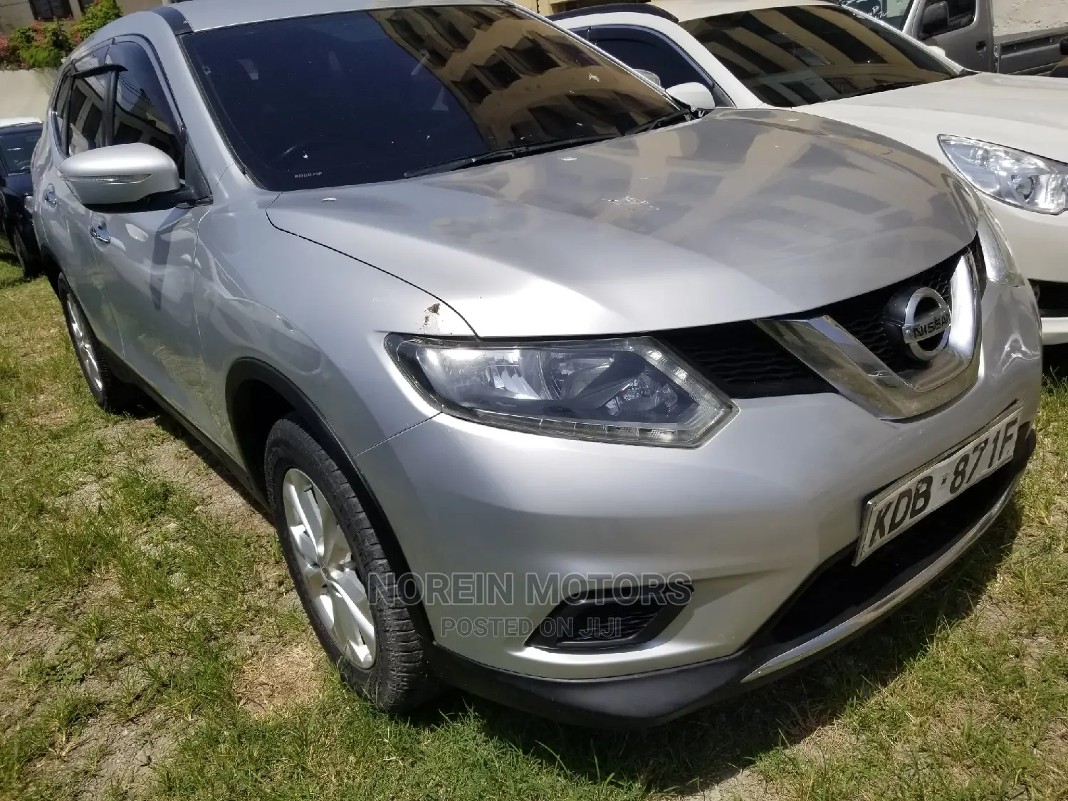 Nissan X-Trail 2015 Silver