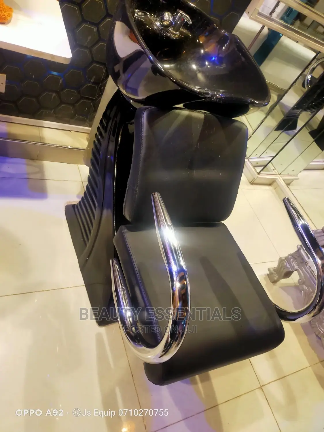 Chrome Comfortable Shampoo Sink