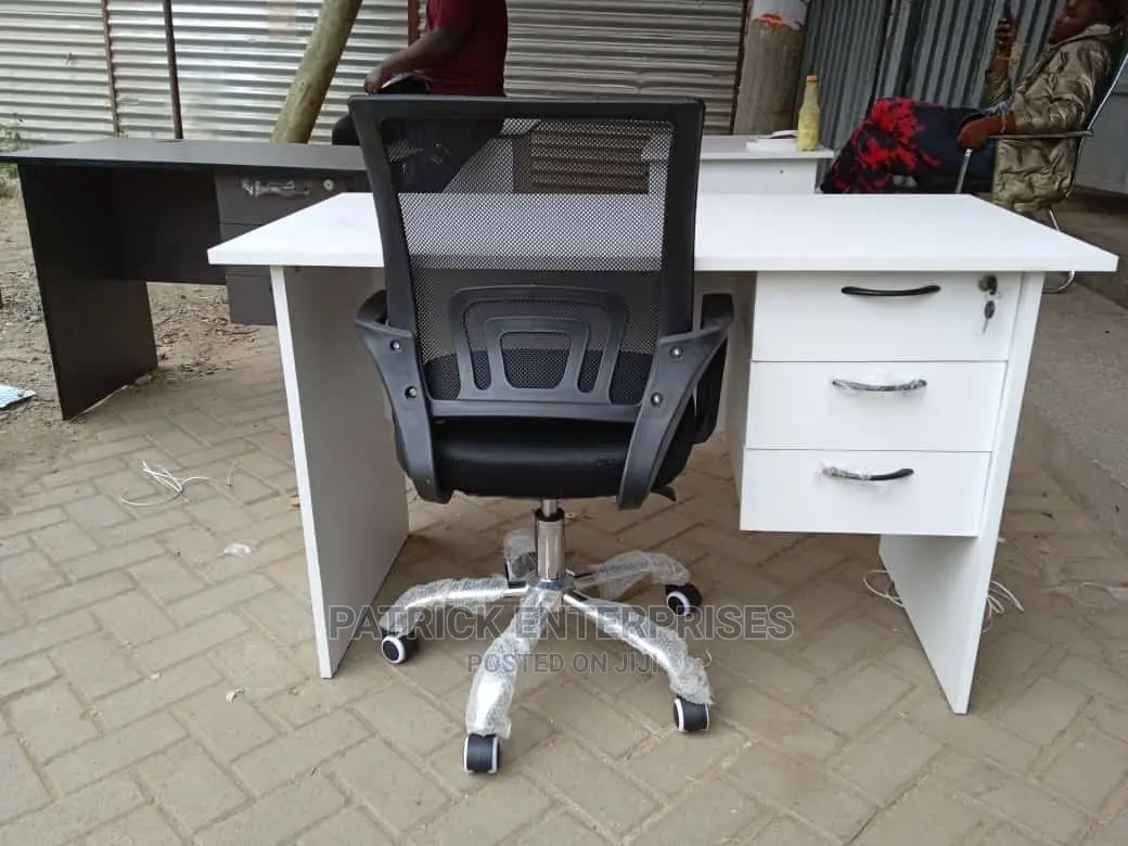 1.2 Mtrs White Office Desk Plus Low Back Recliner Mesh Chair