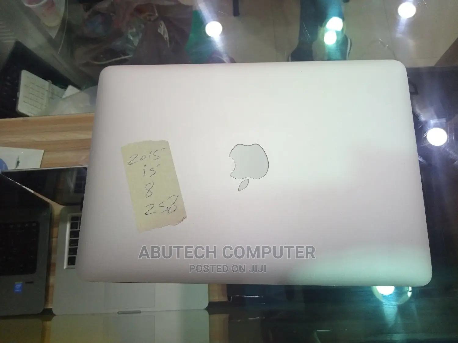 Laptop Apple MacBook Pro 2015 16GB Intel Core I5 SSD 256GB