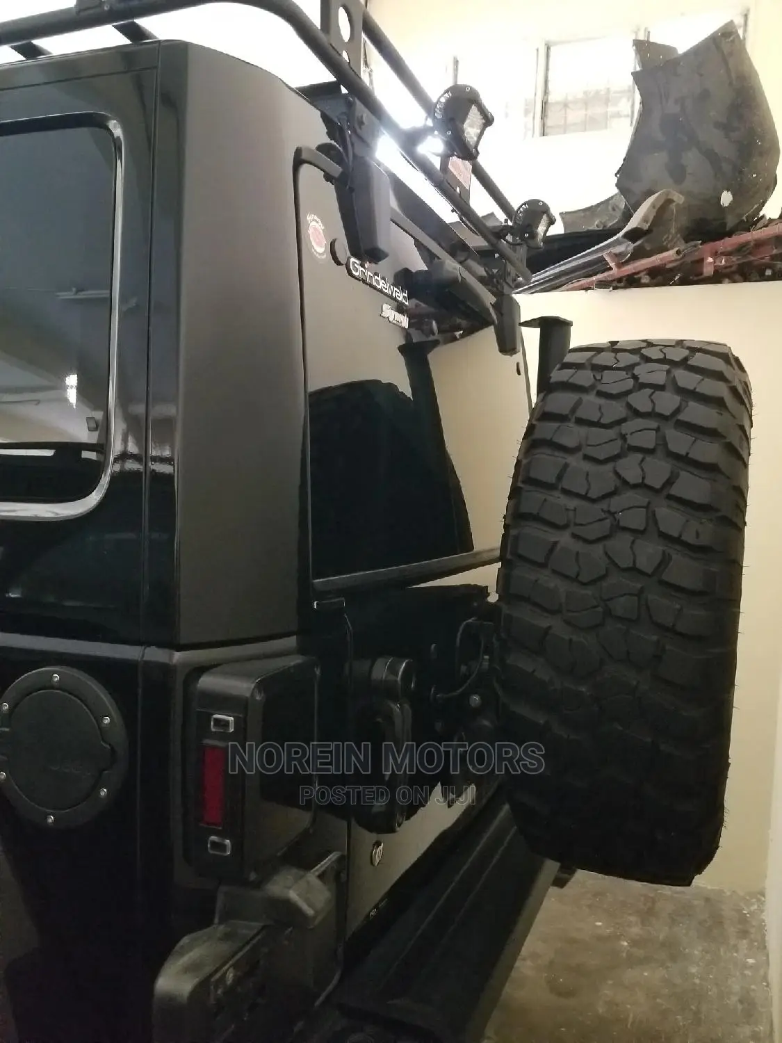 Jeep Wrangler Sahara 4x4 2017 Black