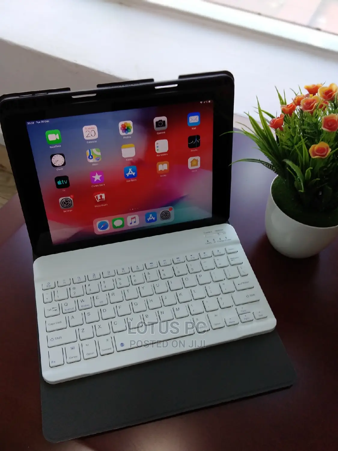 Apple iPad Air 32 GB Gray