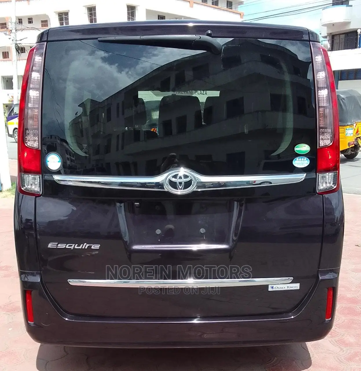 Toyota Esquire 2016 Blue