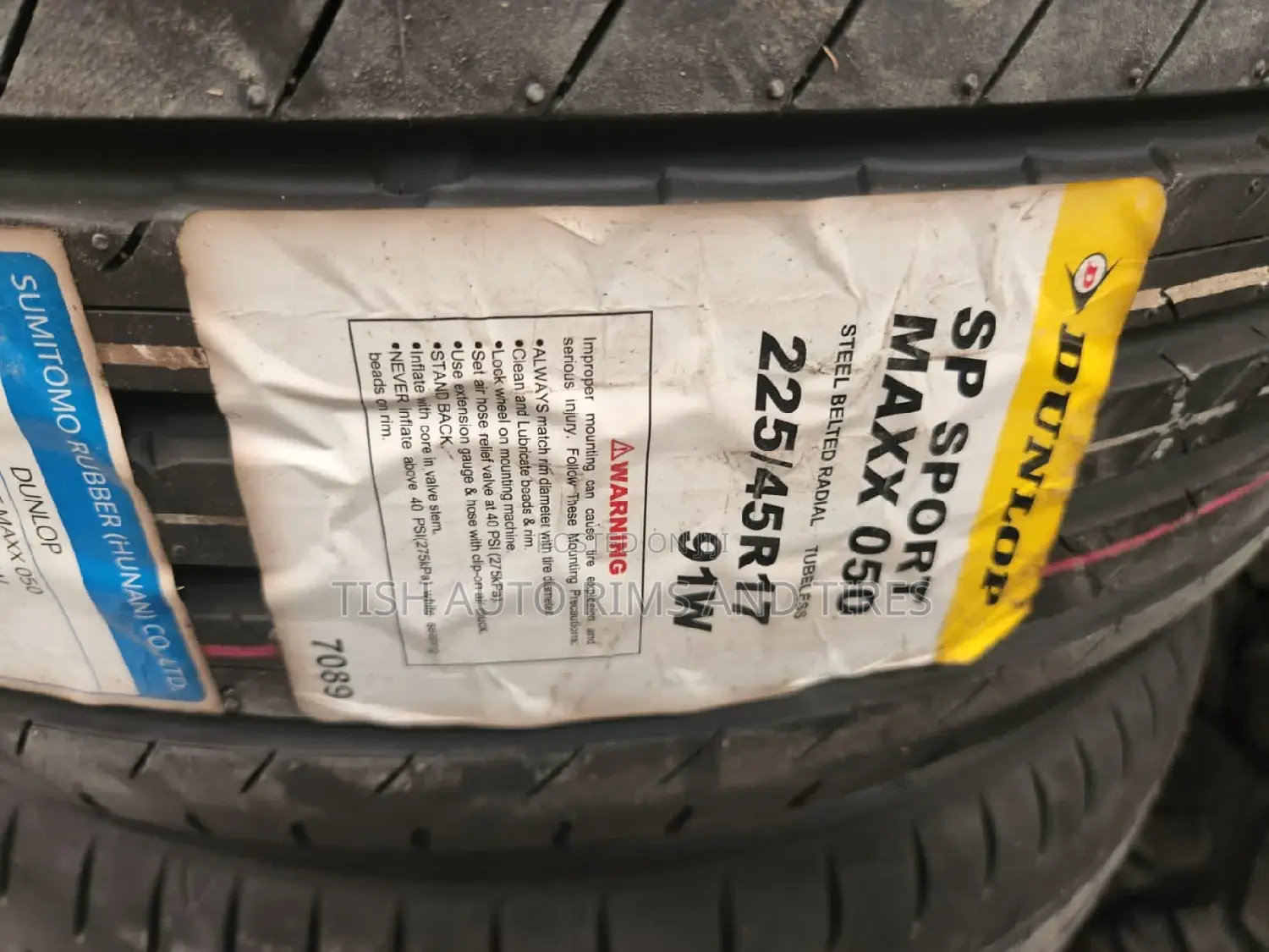 225/45r17 Dunlop