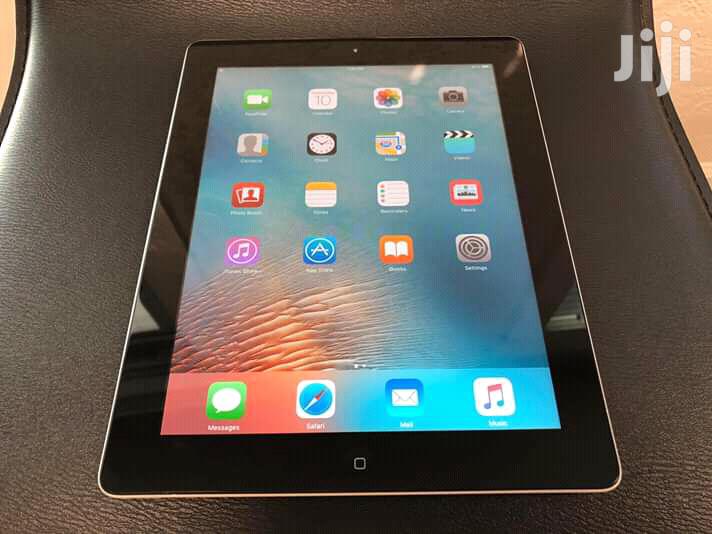 Apple iPad 2 Wi-Fi 16 GB Gray