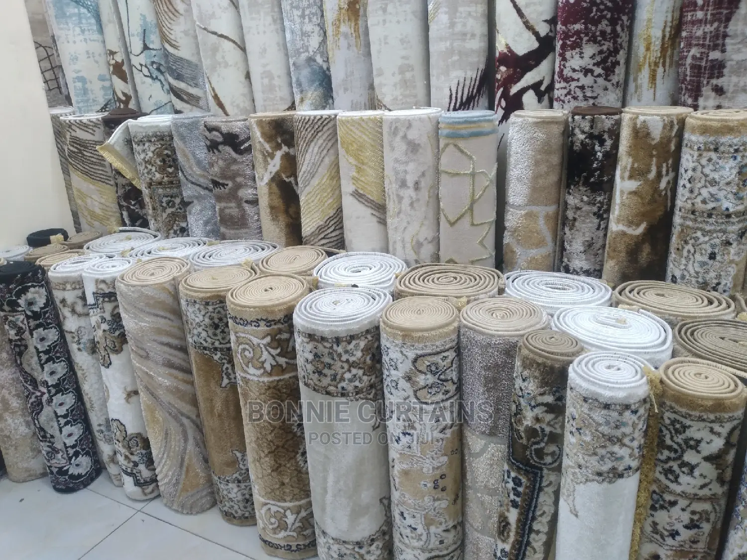 Carpets and Curtains on Sale in Affordable Prices