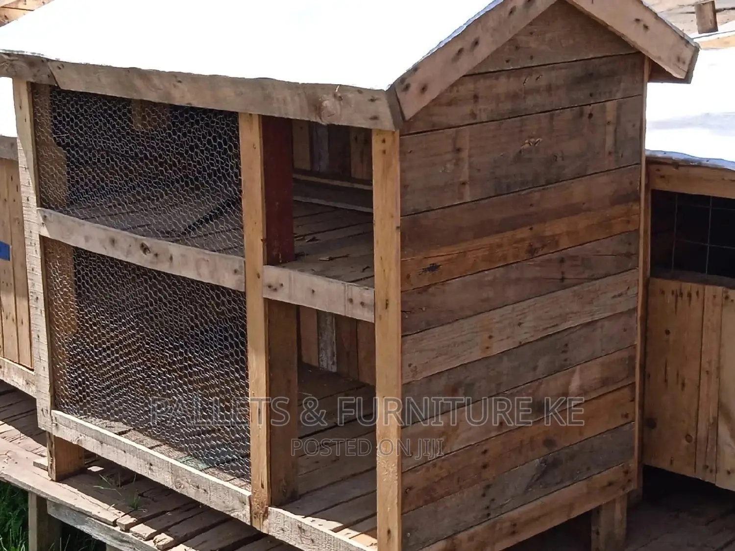 5 Ft Chicken Cage