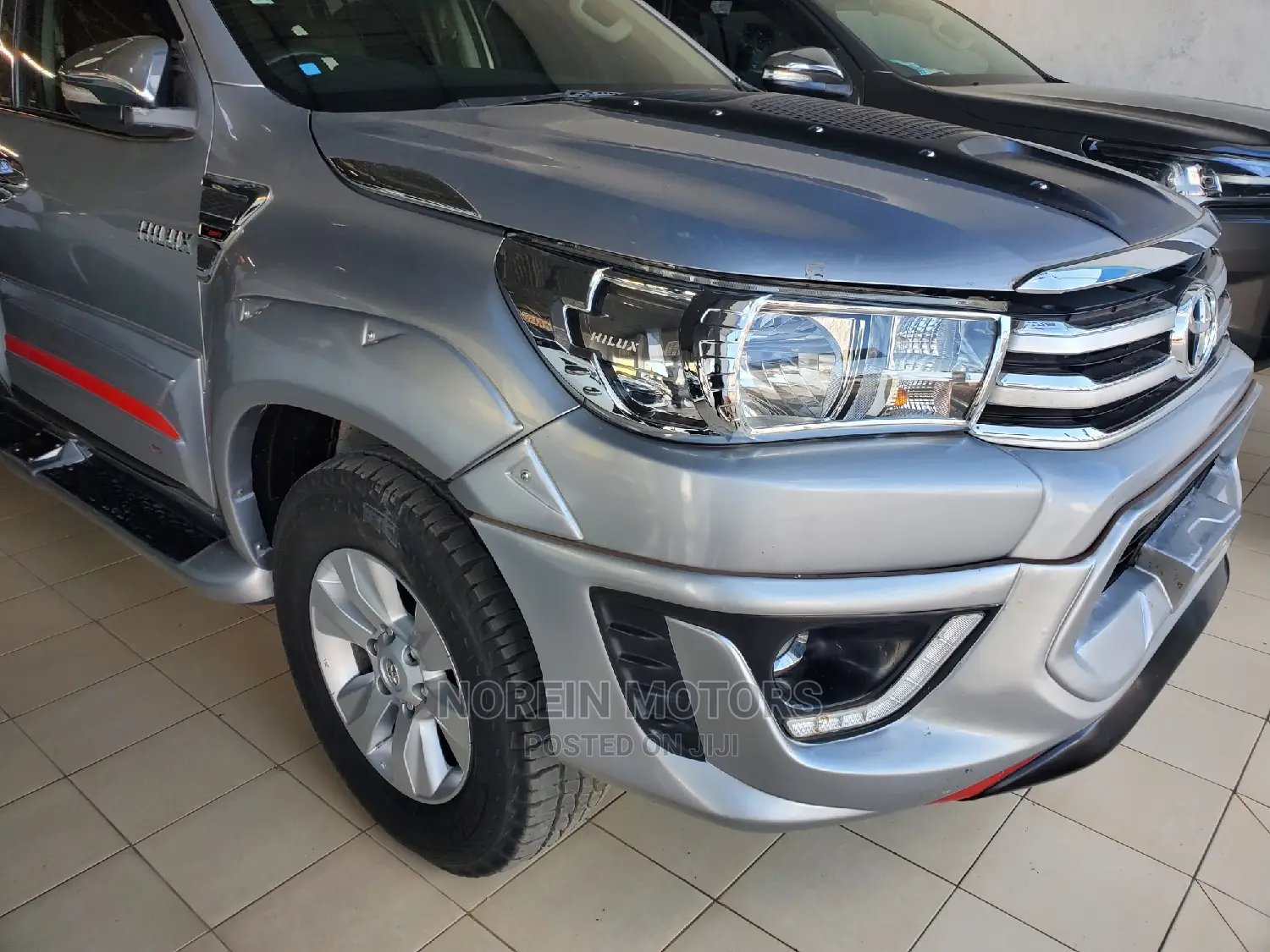 Toyota Hilux 2017 Silver