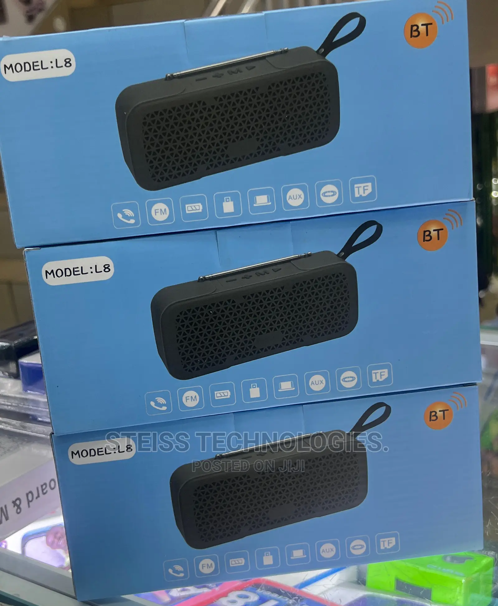 L8 Mini Bluetooth Speakers.