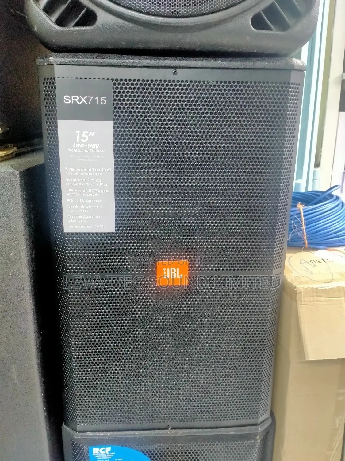 Jbl Srx 715