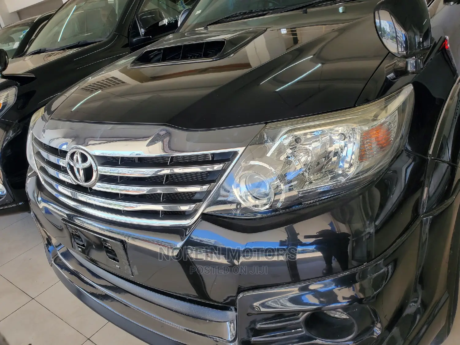 Toyota Fortuner 2015 Matt Black