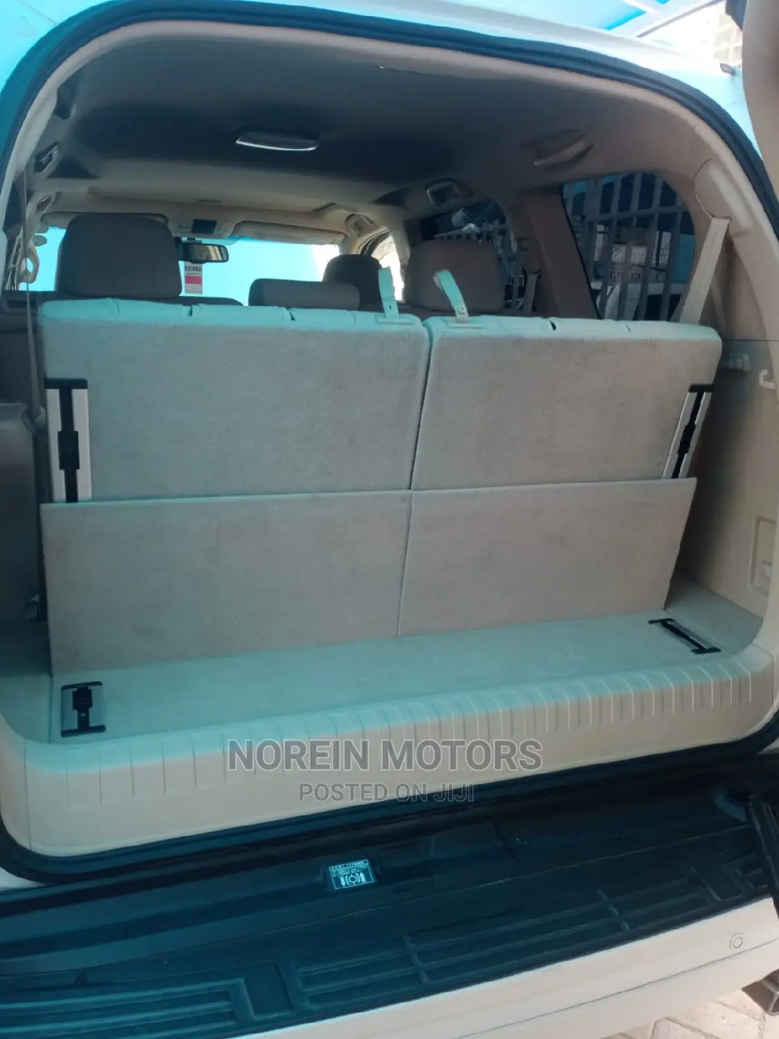 Toyota Land Cruiser Prado 2015 Off White