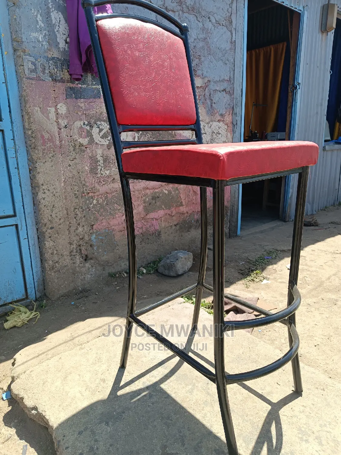 High Stool Balls Chair