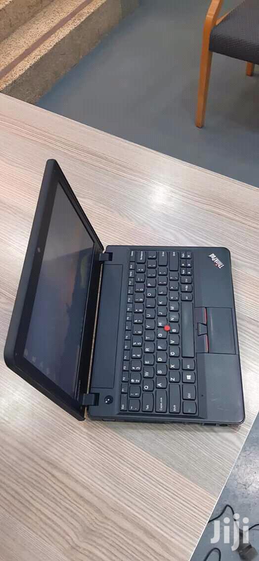 Laptop Lenovo ThinkPad X131e 4GB Intel Core 2 Duo HDD 320GB