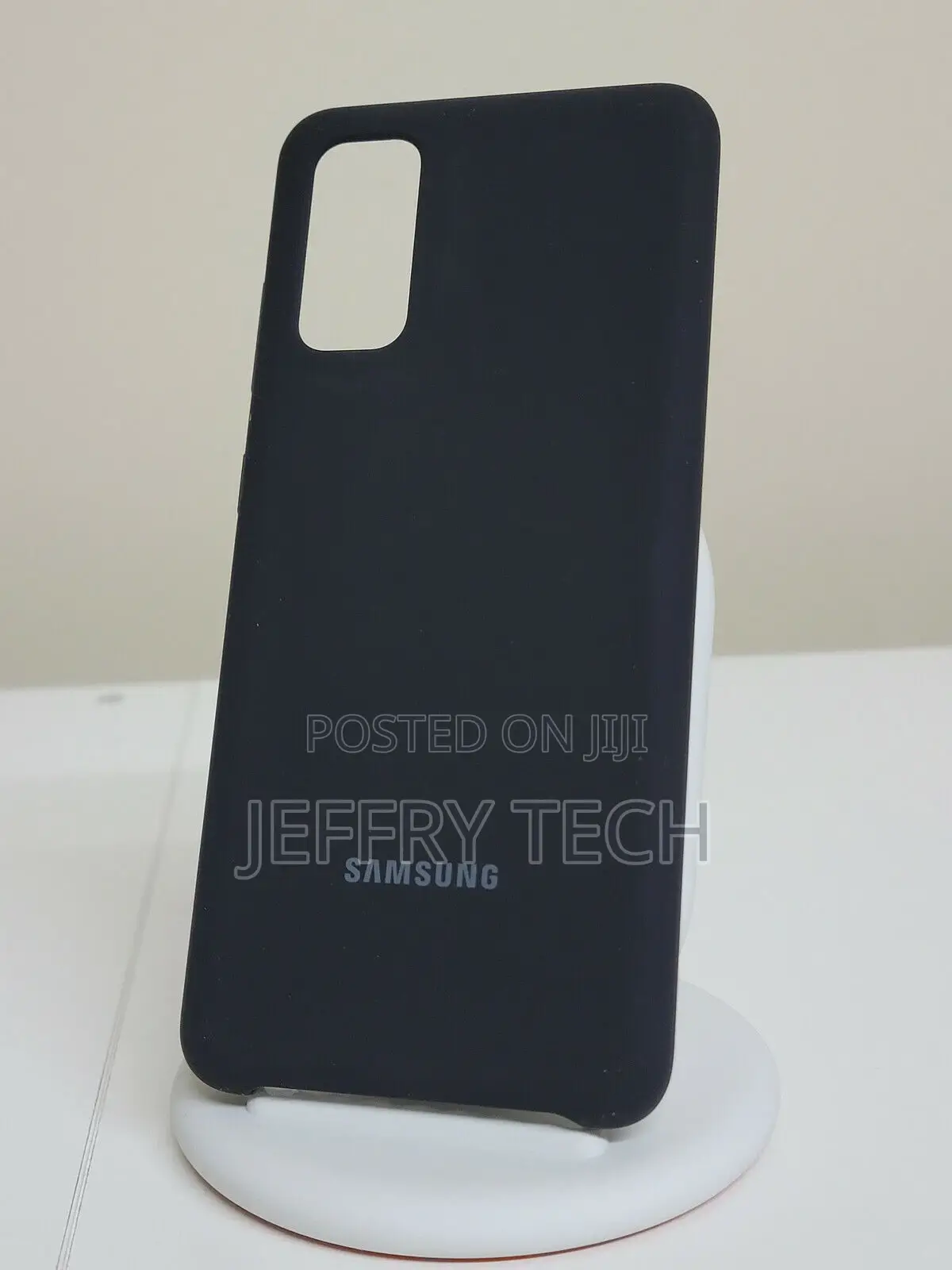 Samsung Silicone Cover for Galaxy S20 - Black