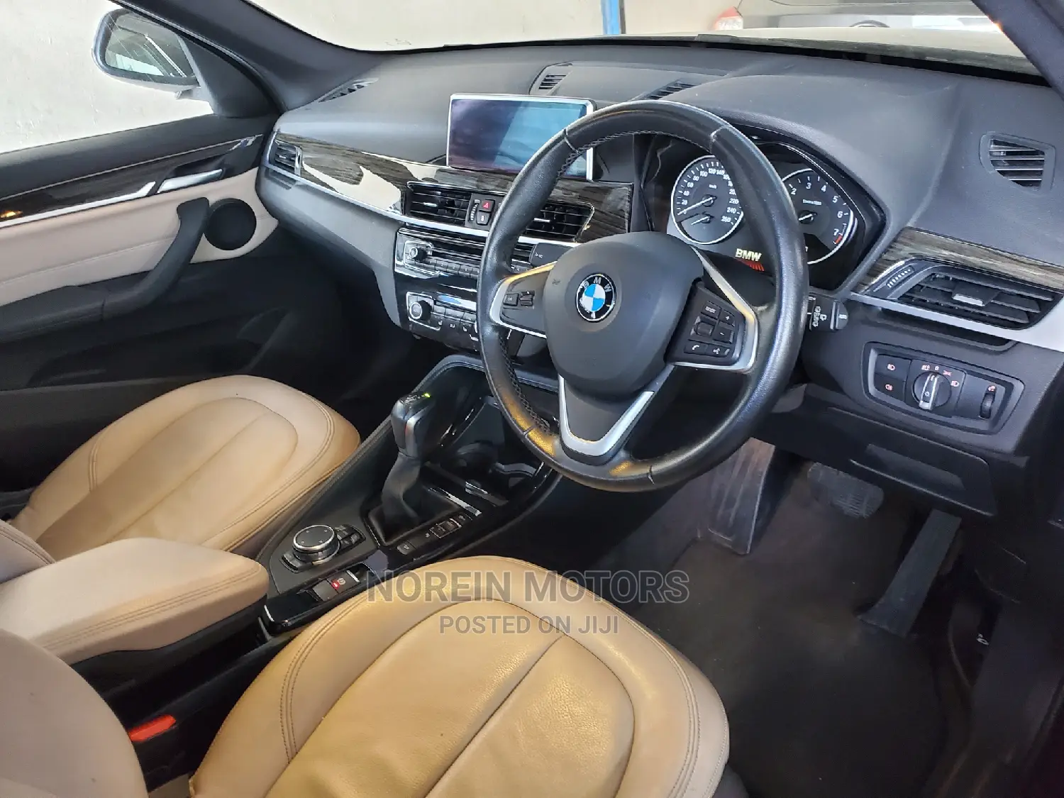 BMW X1 xDrive28i AWD 2016 Brown