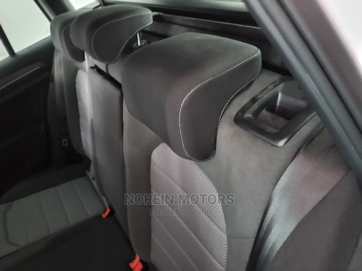 Volkswagen Golf 2015 Pearl