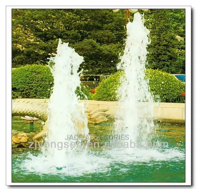 Cascade Ice Tower Fountain Jet