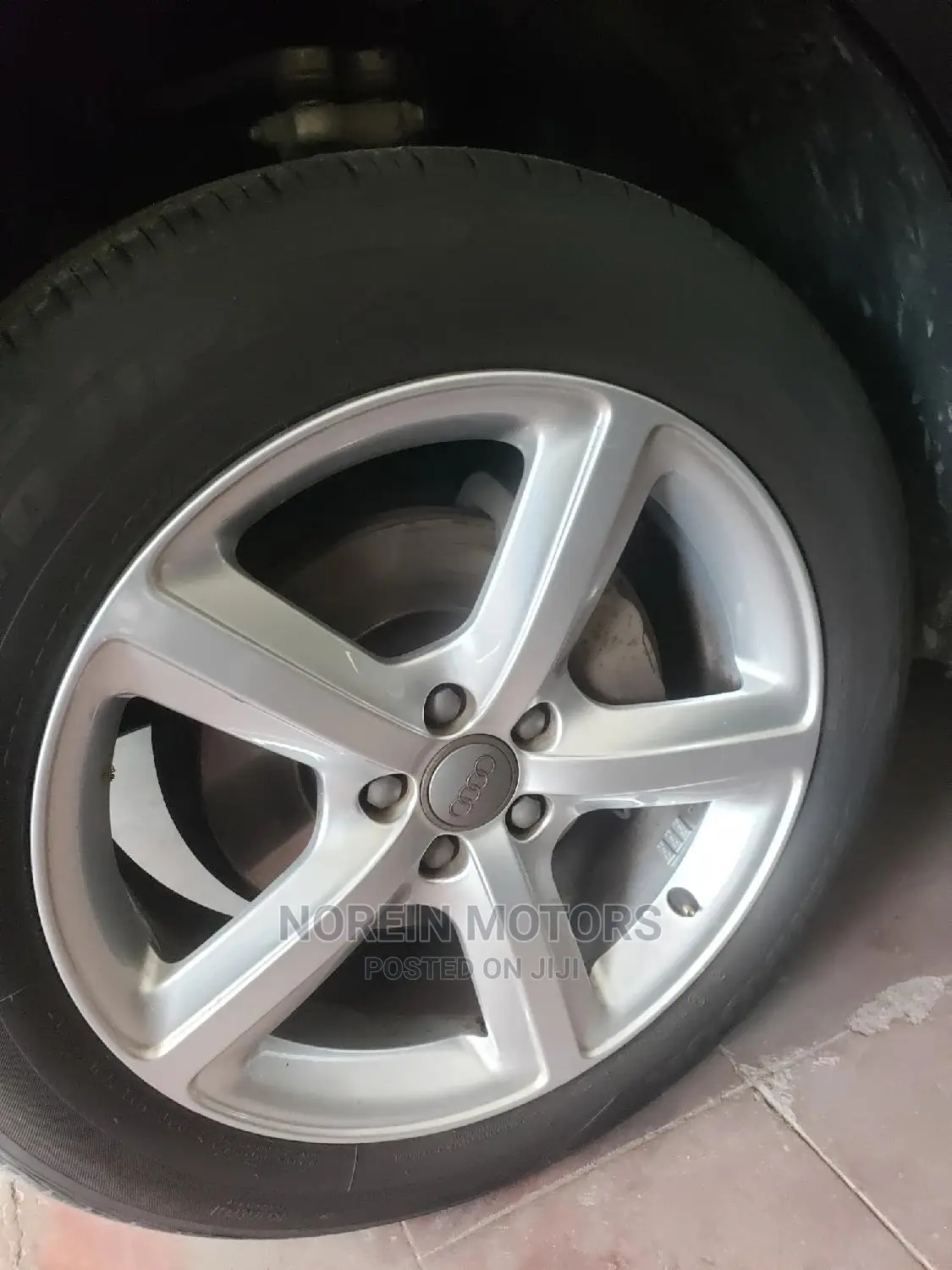 Audi Q5 2015 Gray
