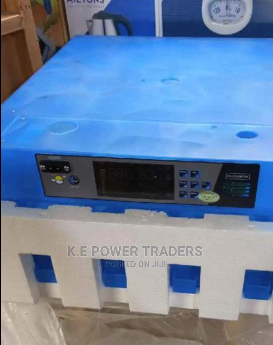 Electric and Solar Battery Operated 64 Egg Incubator