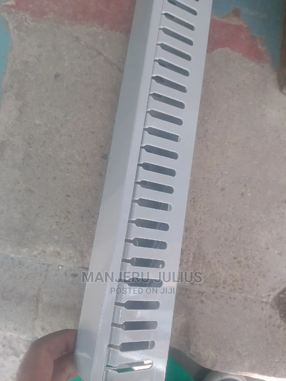 60*50 Perforated Trunking