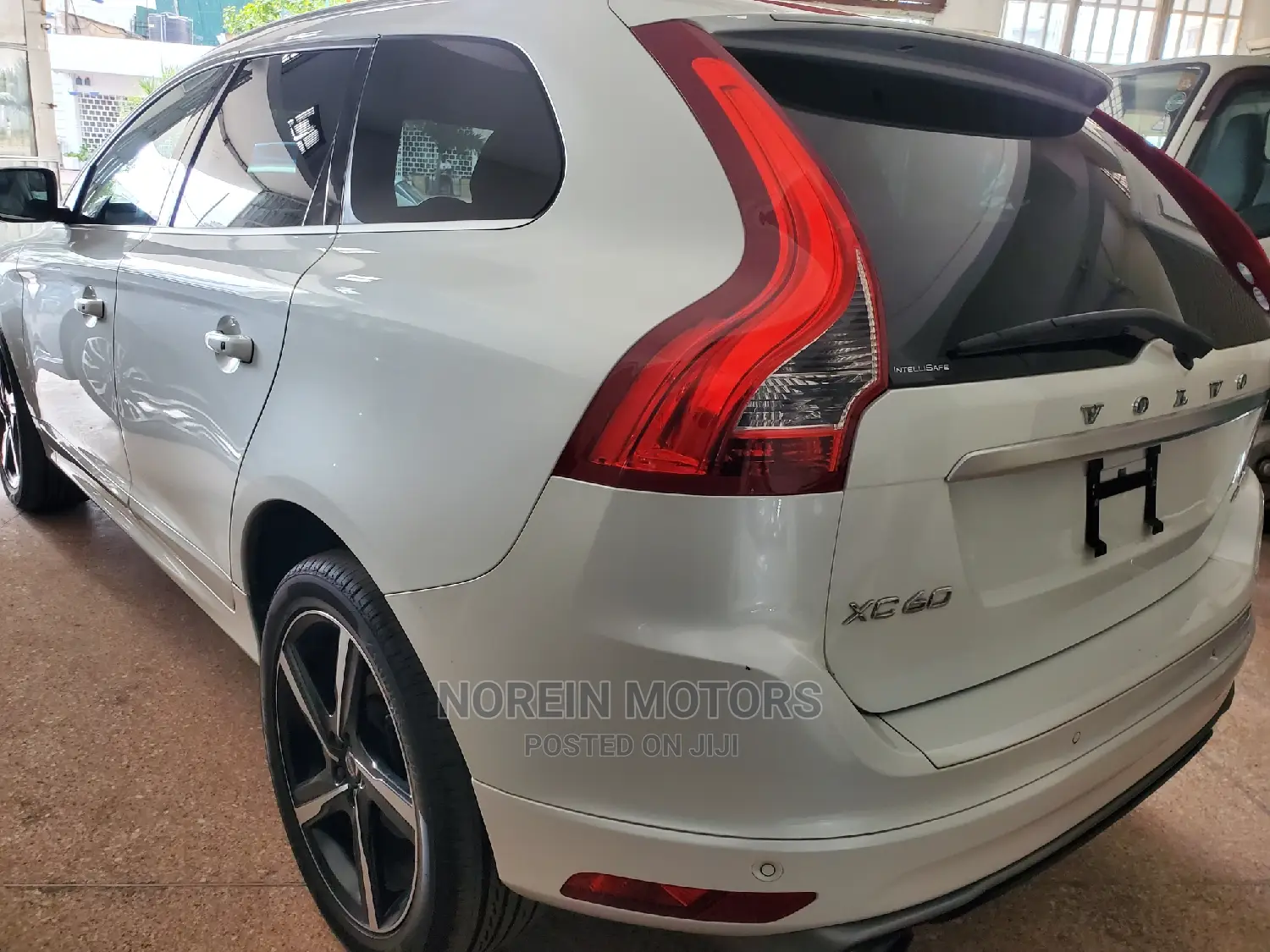 Volvo XC60 2016 Off White