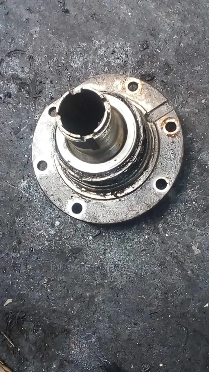 Nissan Patrol Free Hub.