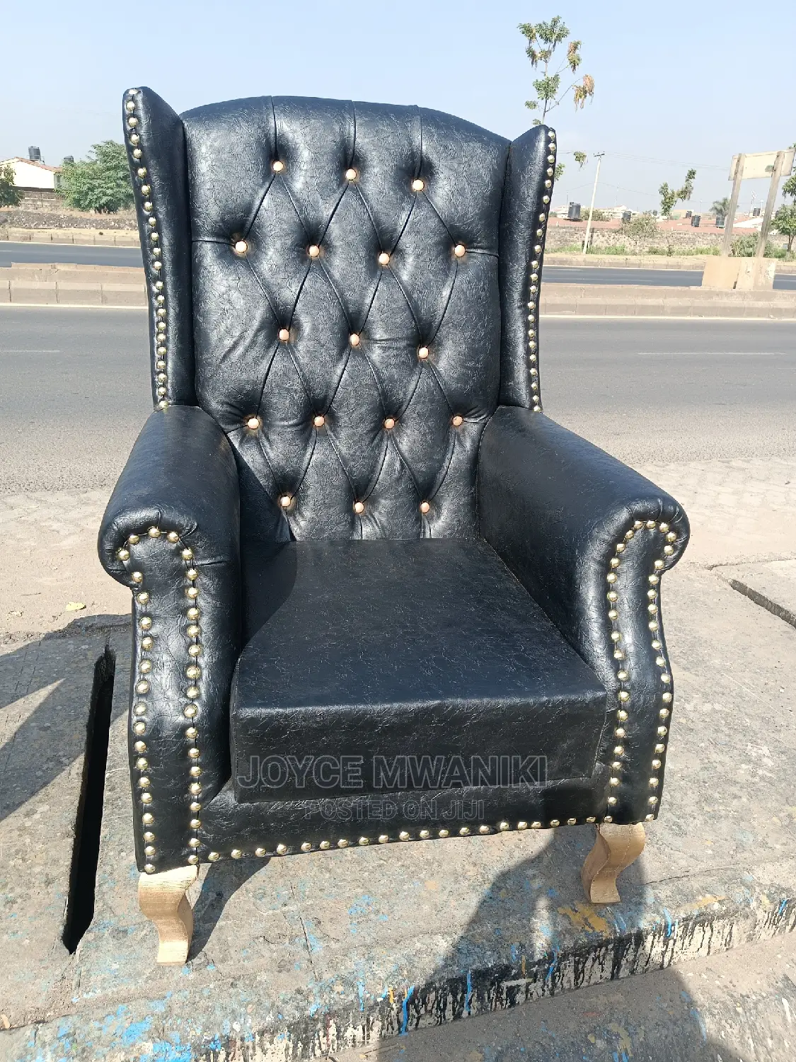 King Chair Black and Gold in Colour
