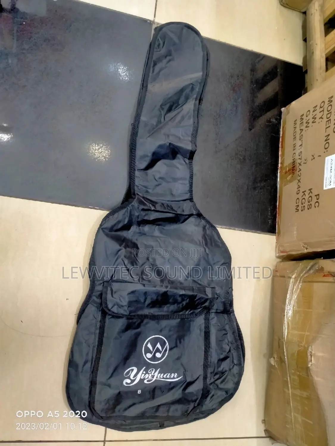 Acoustic Guitar Bag