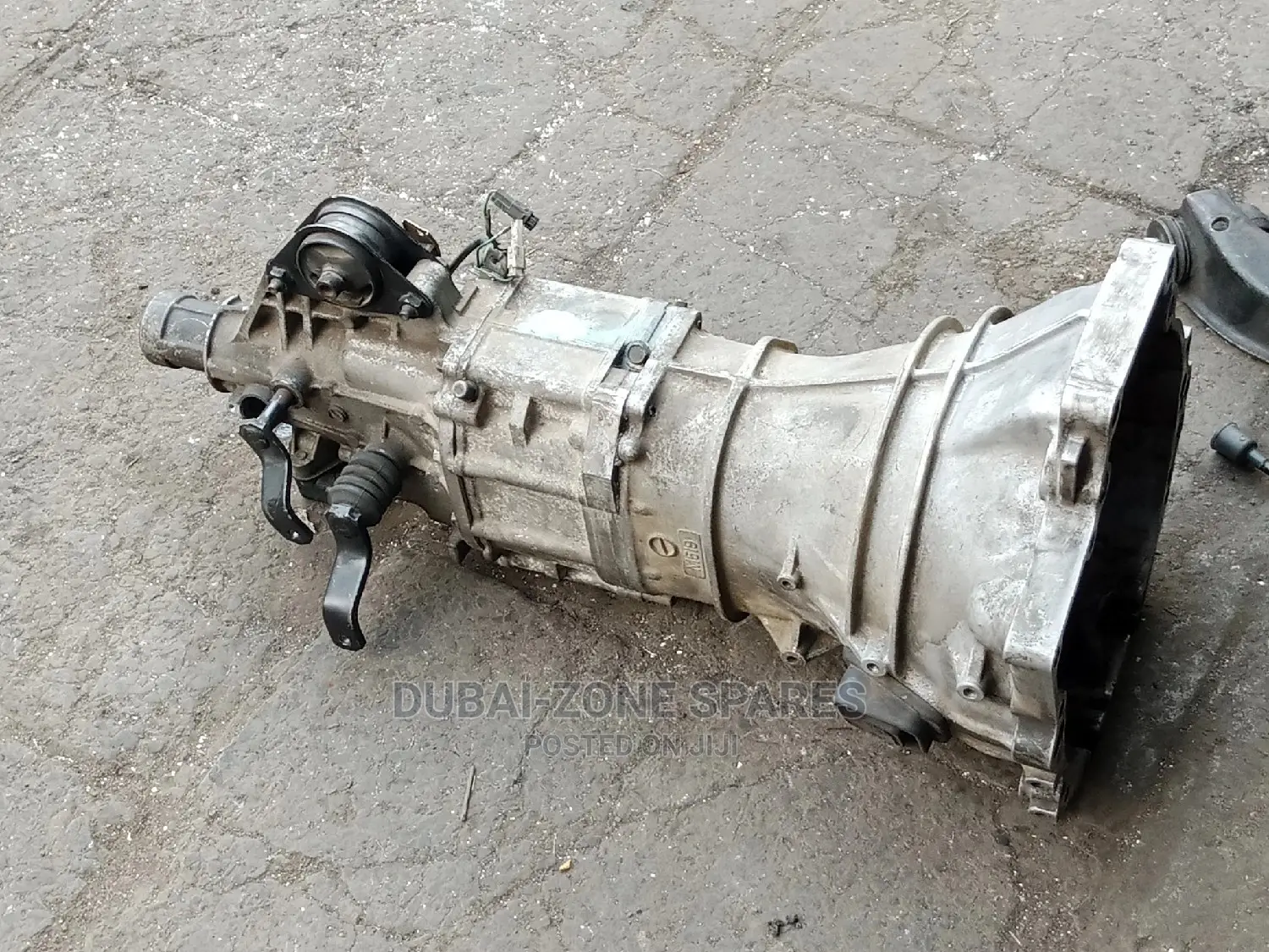 Vanette, Mazda Dongo Gearboxes R2,Lf8available.