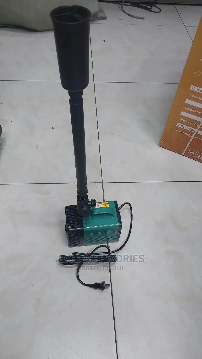 Fountain Pump With Nozzles