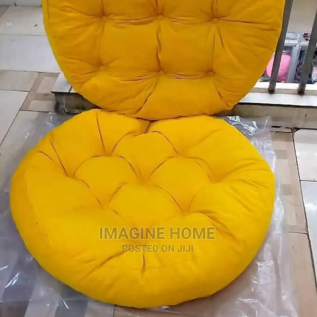 Round Floor Pillows