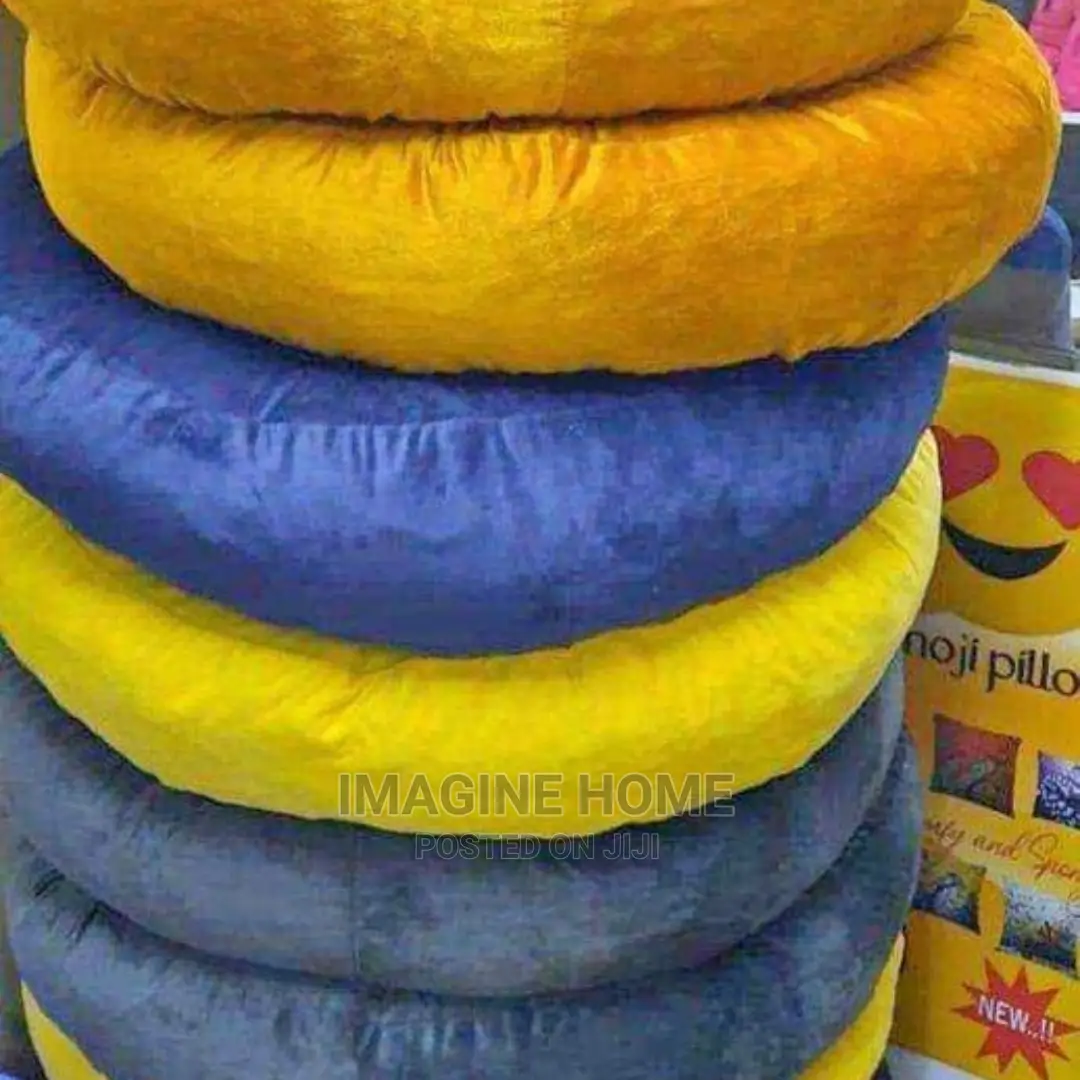 Round Floor Pillows