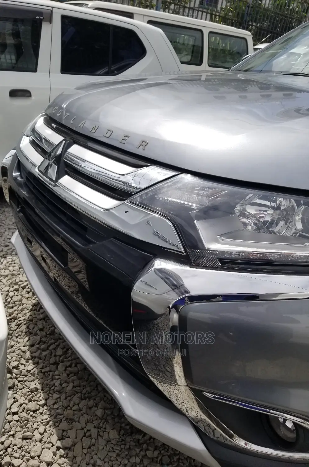 Mitsubishi Outlander 2015 Gray