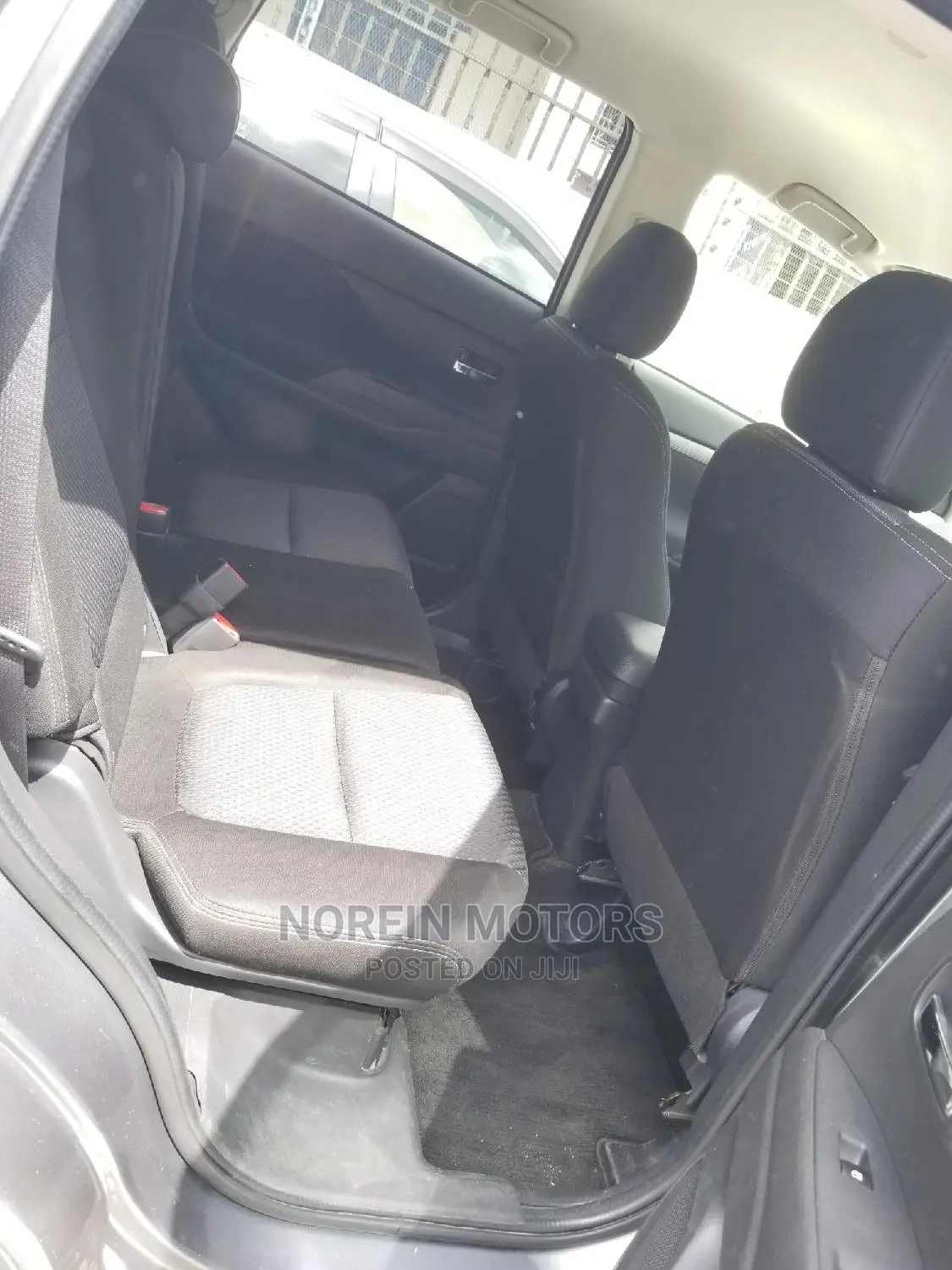 Mitsubishi Outlander 2015 Gray