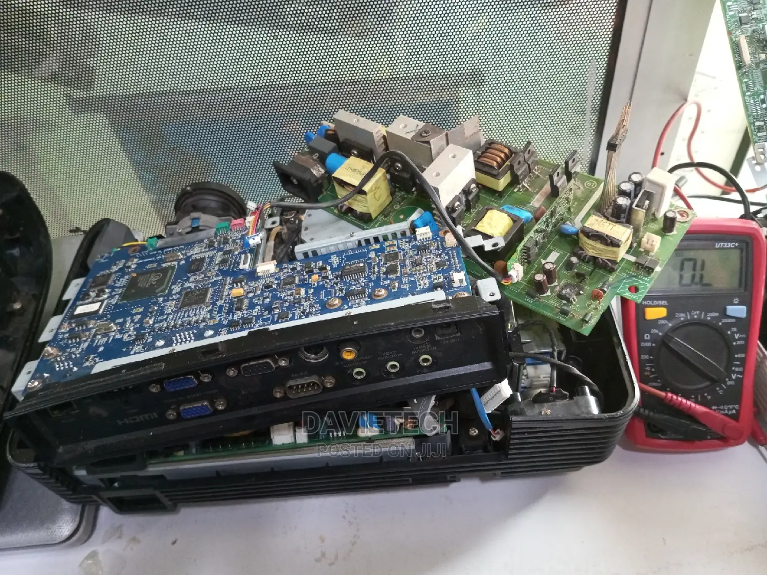 Faulty Projectors Repair