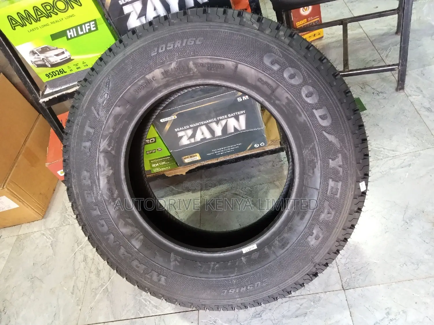 205R16C Goodyear