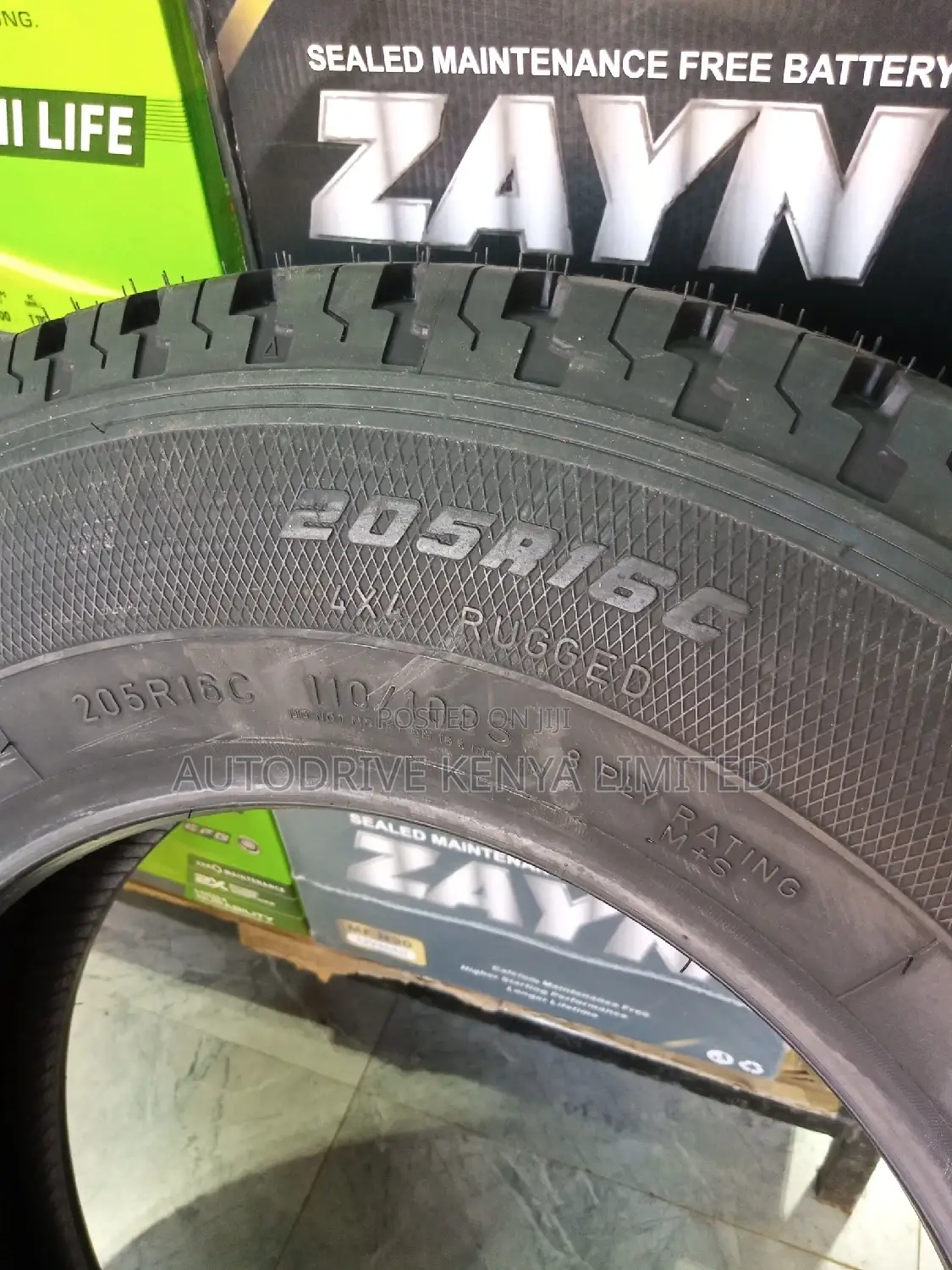 205R16C Goodyear