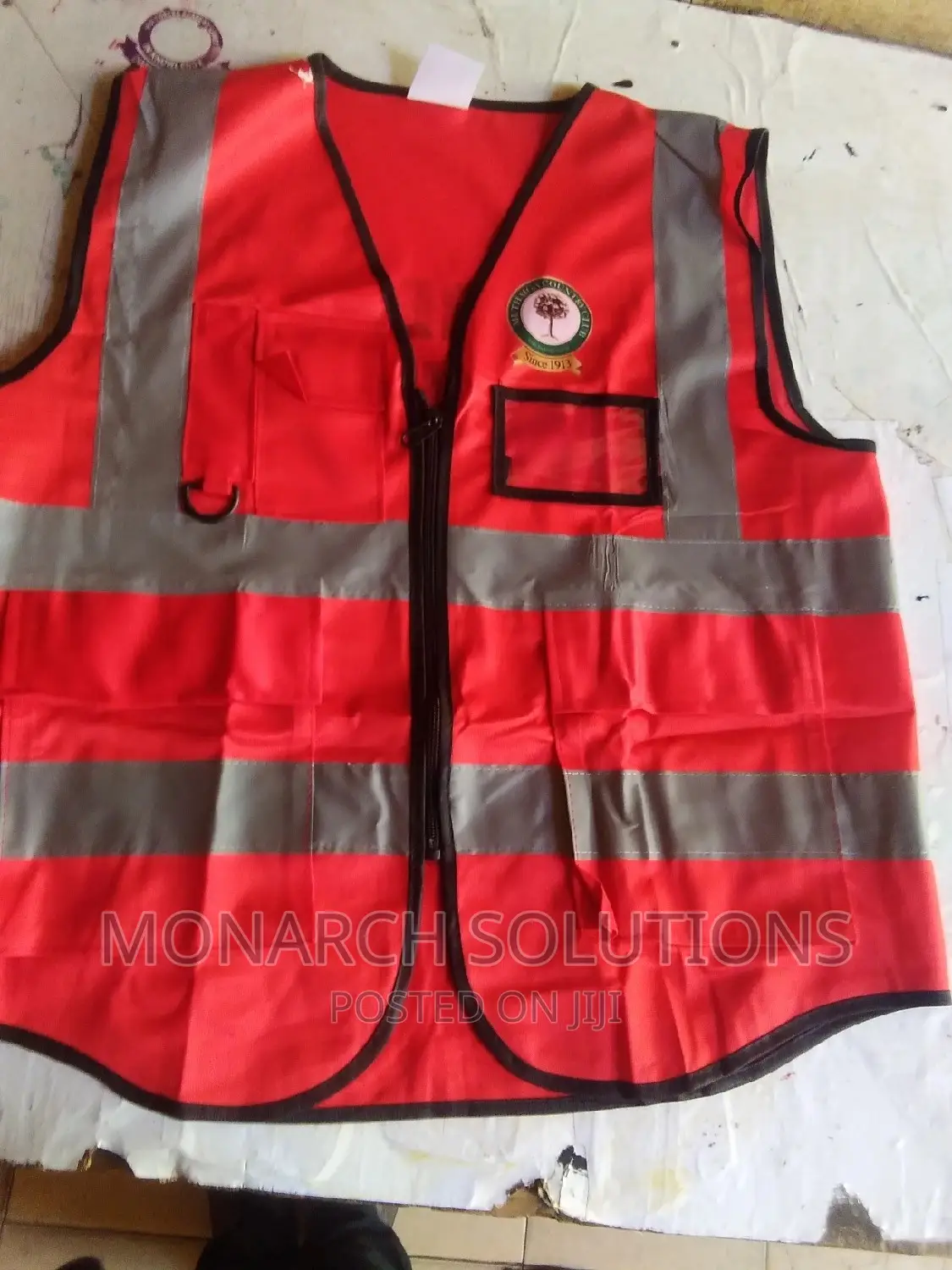 Green And Red Executive Vest With Pockets