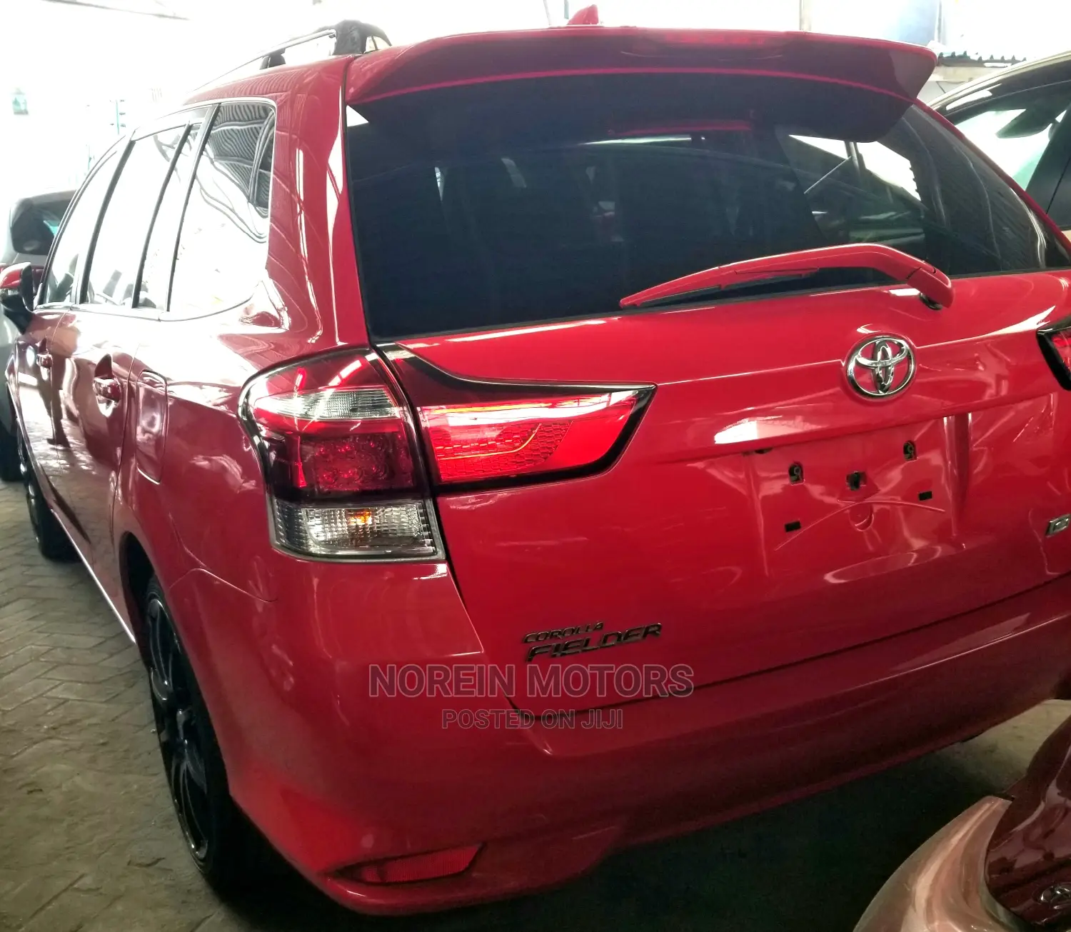 Toyota Corolla Fielder 2015 Red