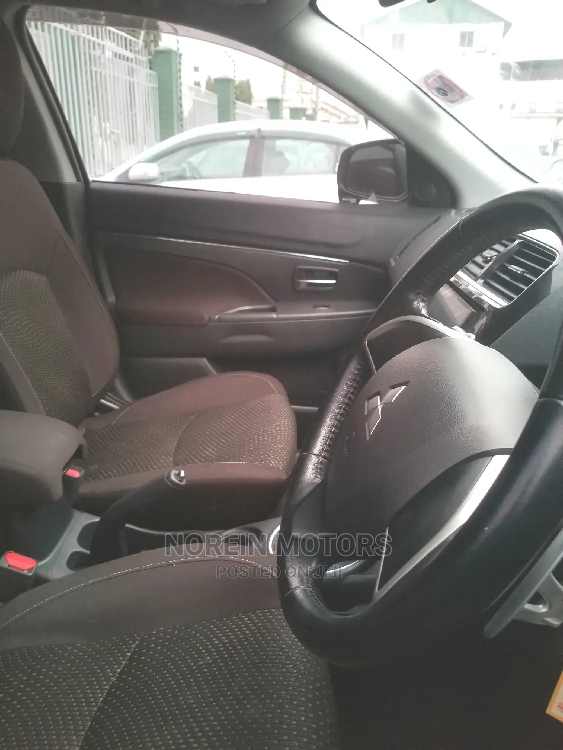 Mitsubishi RVR 2015 Black