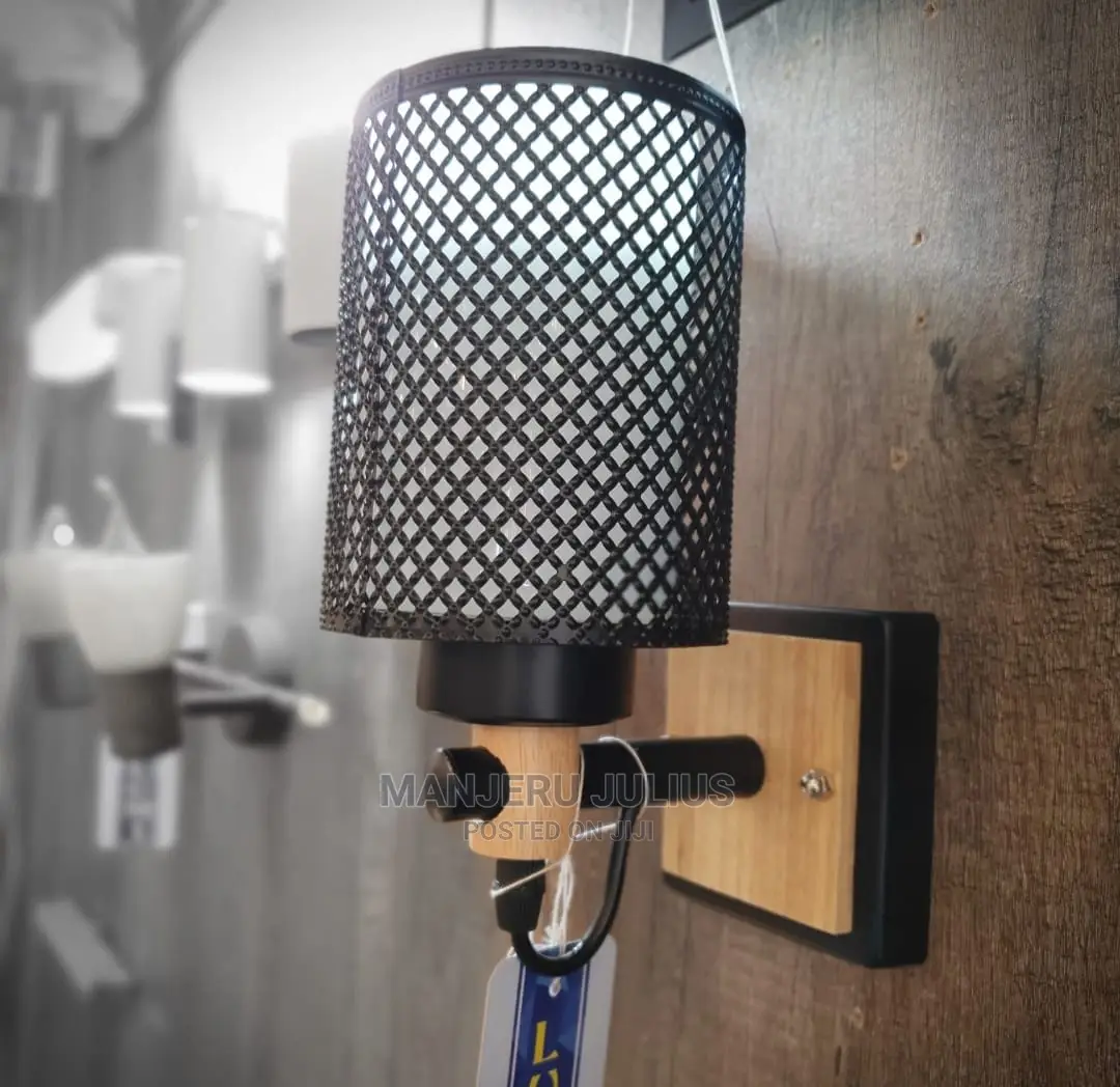 Wall Bracket(Light)