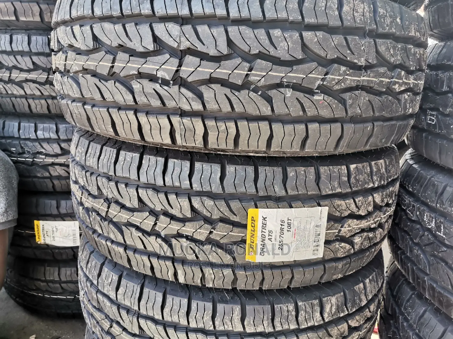 255/70r15 Dunlop Tyre (A/T5