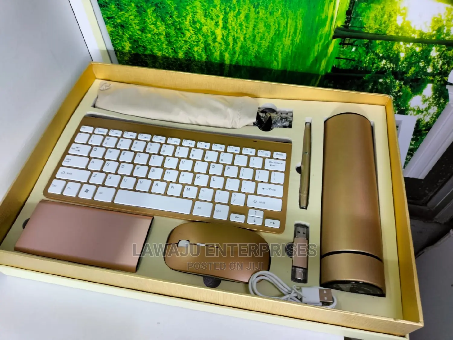 Luxurious Men's Gift Set