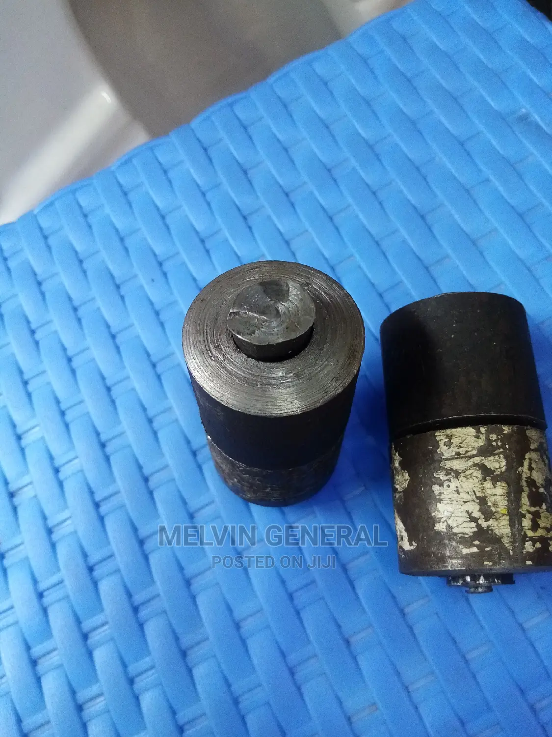 Juakali Door Bushes 11/2"