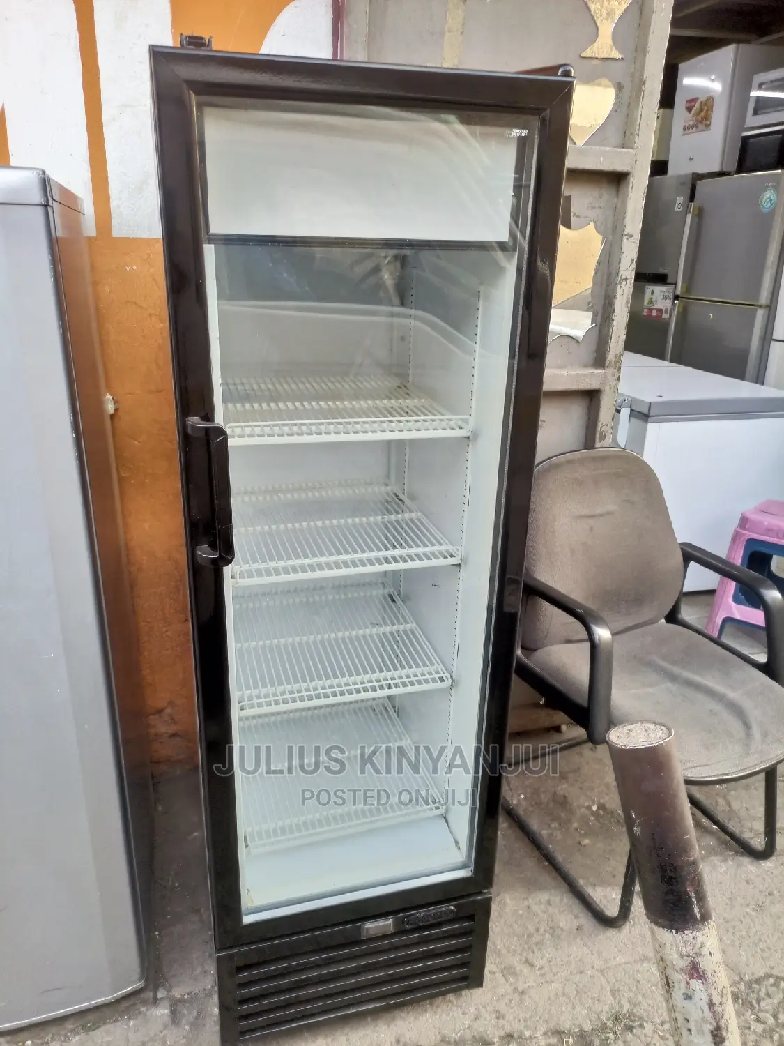 Display Fridge 300l