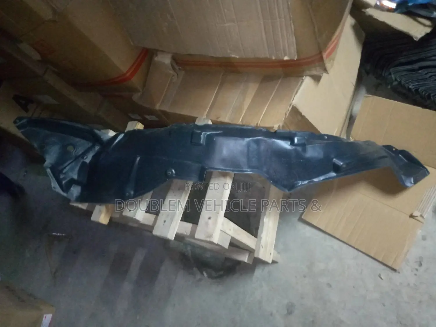 Stoneguard/Fender Liner Toyota IST