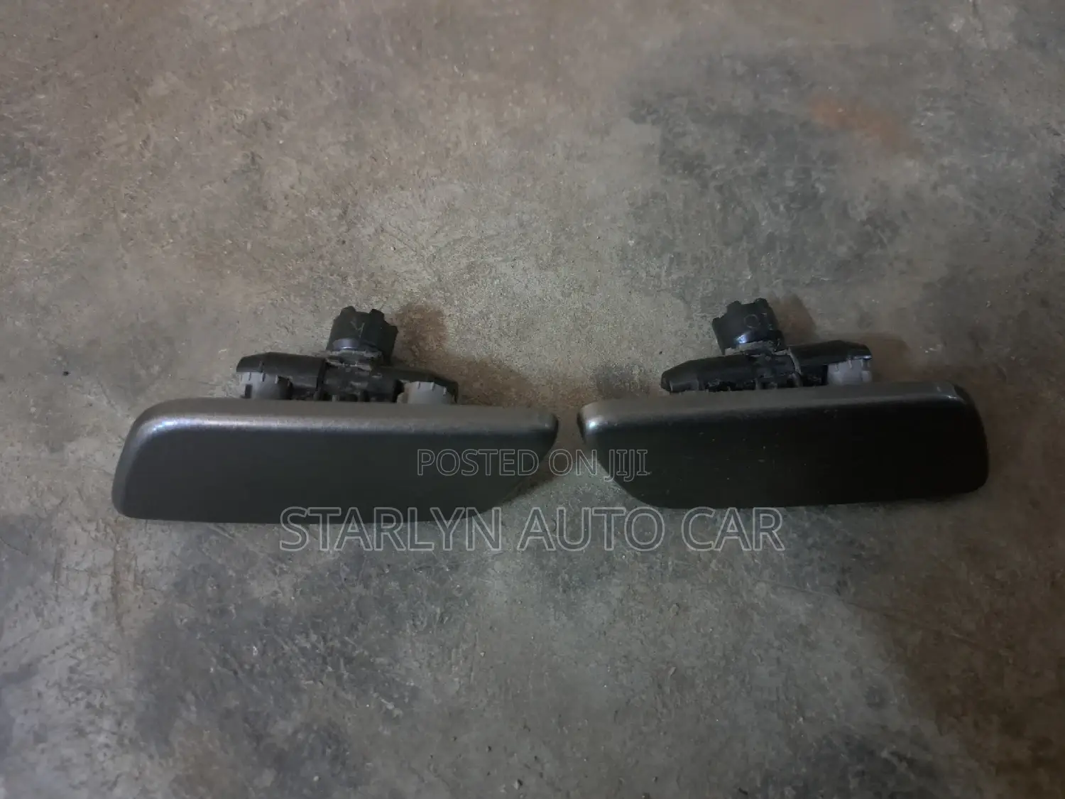 Washer Nozzle Cover Prado