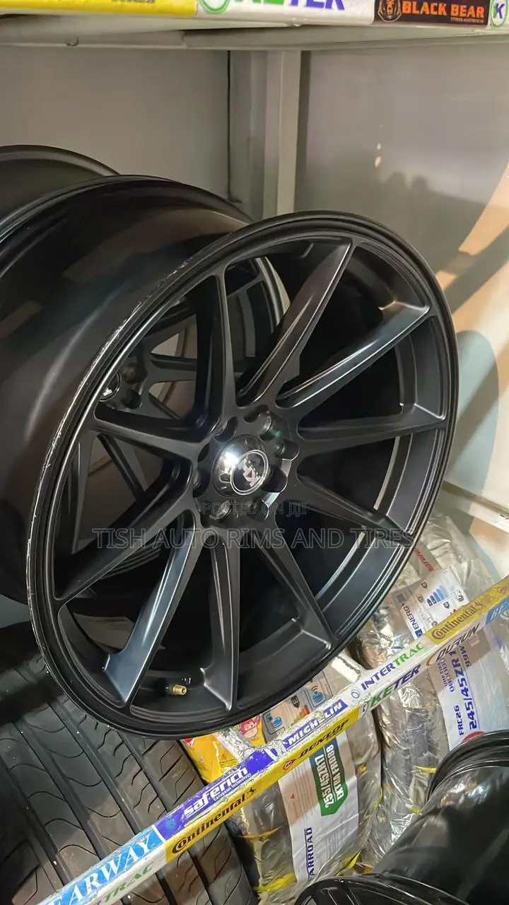 Staggered 18 Inch Rims for Toyota Mark X, Crown